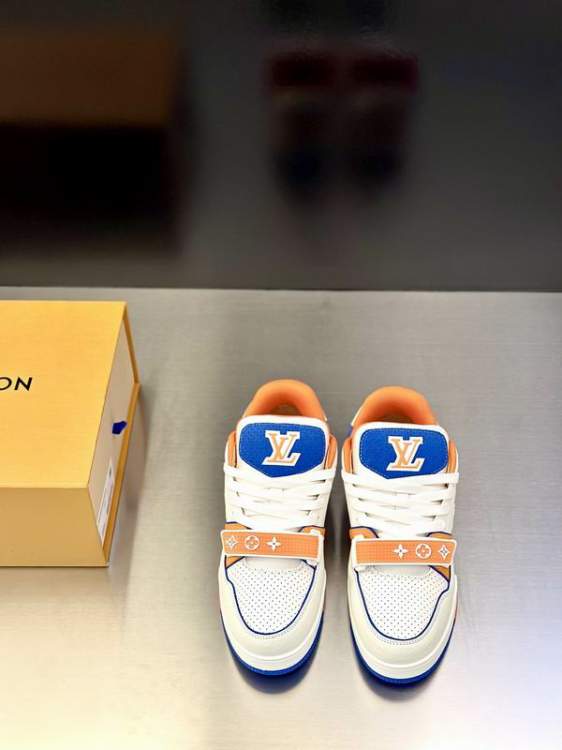 Picture of Louis Vuitton Shoes _SKULVsz35-44hnq110316383